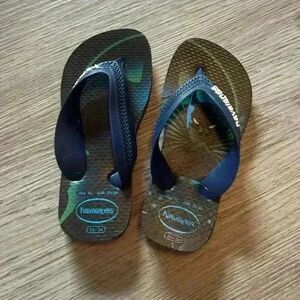 Toddler Batman Havainas flip flops 9c